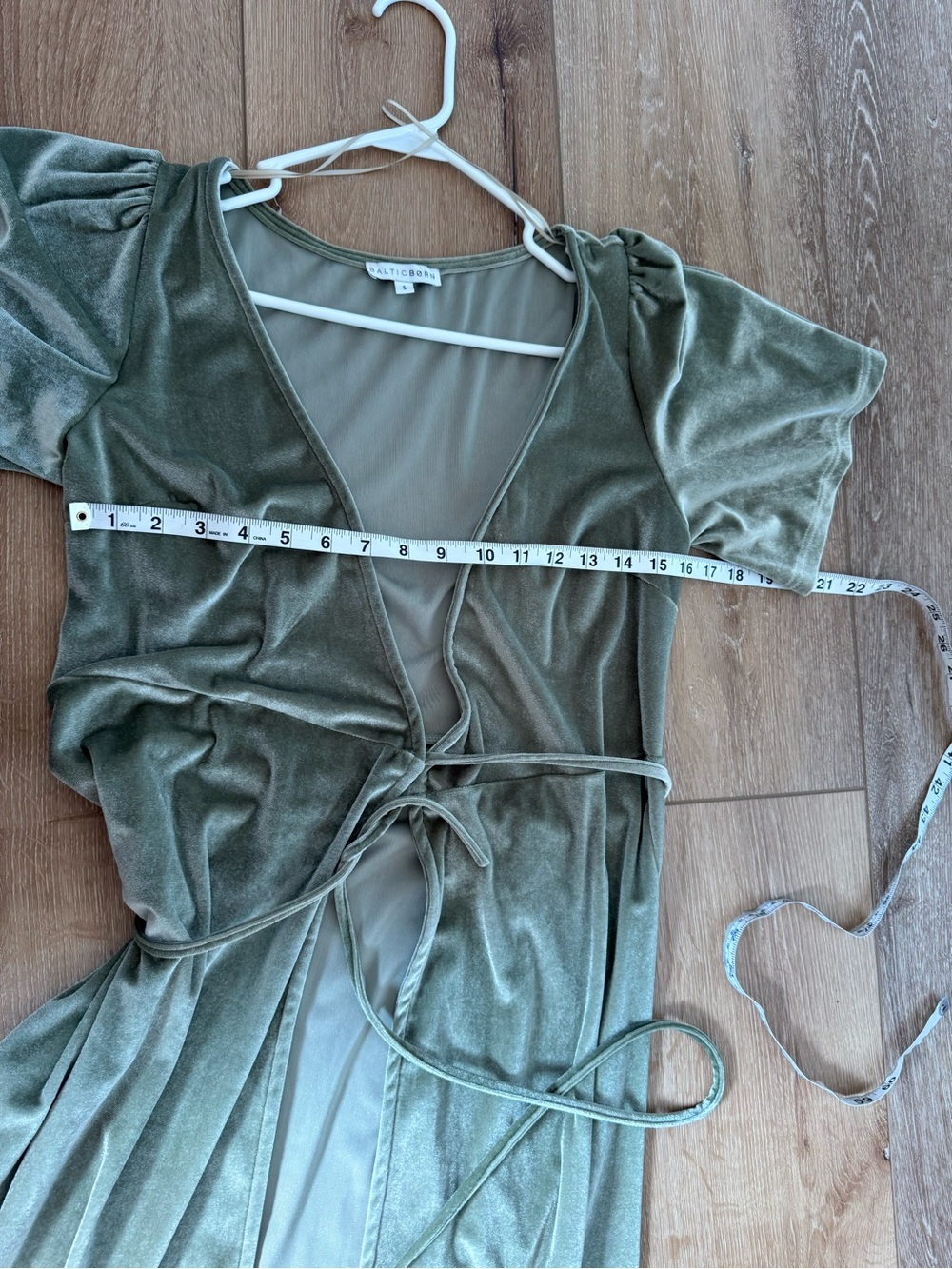 Baltic Born Meghan Velvet Dress Women Green Tru Wrap Maxi Soft Size Small - Picture 3 of 7